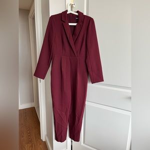 NEVER WORN, Express, Size 8, Maroon Blazer Jumpsuit